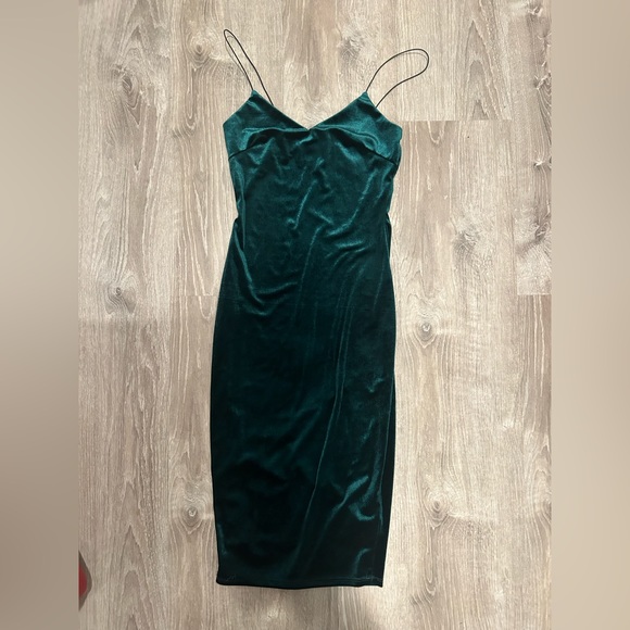 Windsor Emerald Green Dress - Picture 1 of 5